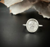 OVAL SILVER RING